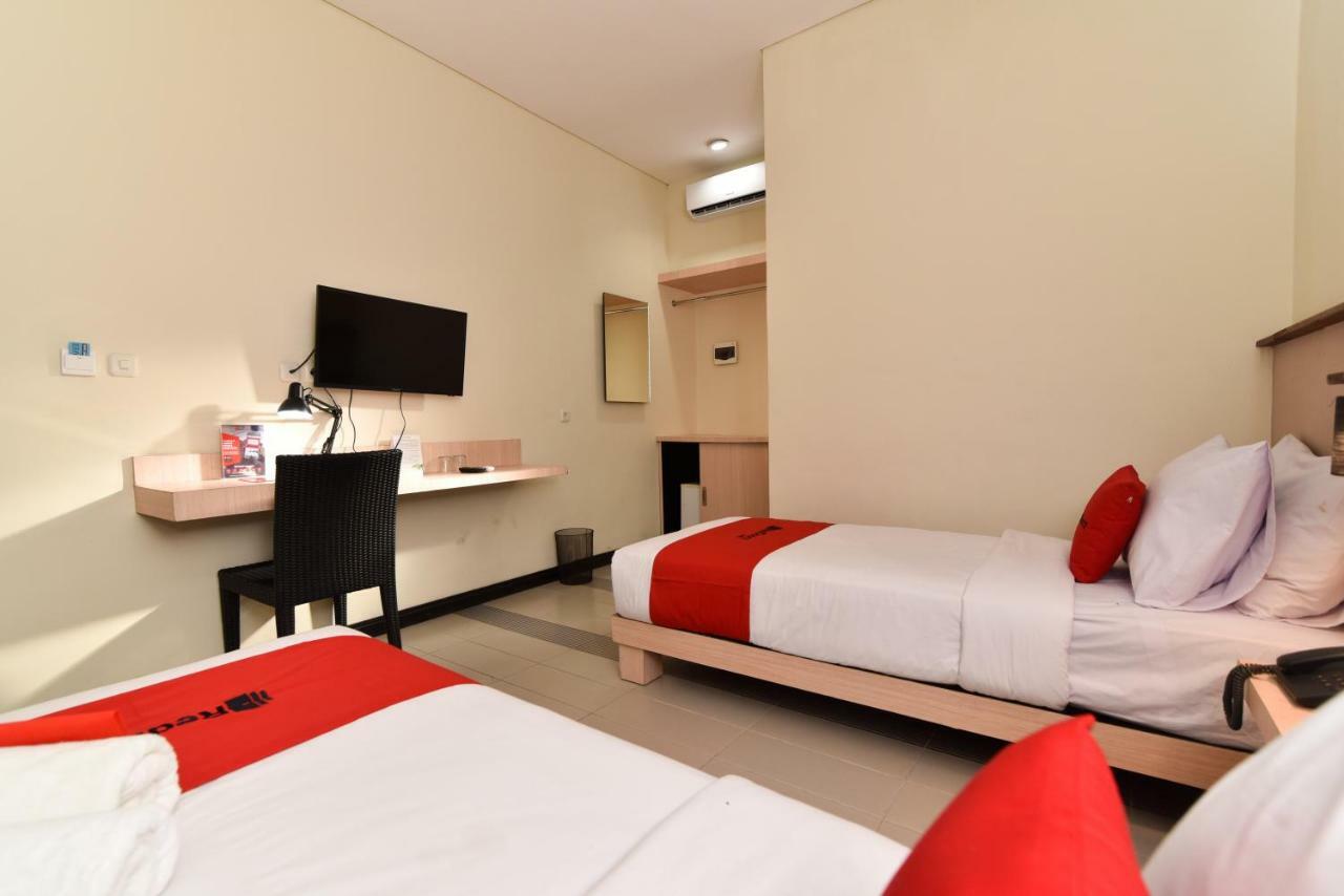 Reddoorz Near Legian Street Hotel Kuta  Exterior photo